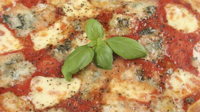 14 Ways To Make Homemade Pizza Healthier Bt