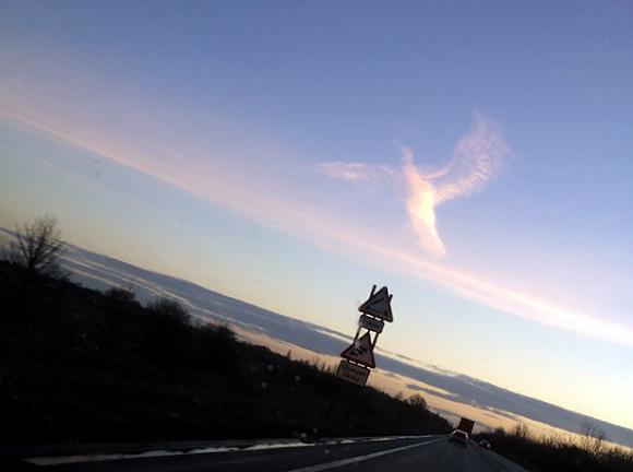Mysterious ‘guardian angel’ in the sky gives woman sign of hope